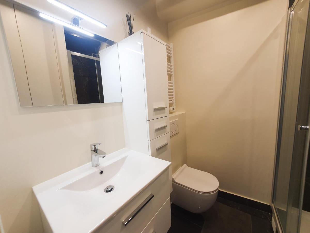 Exigehome-Grand Studio En Centre Ville - 300 M Du Rer A Saint-Germain-en-Laye Eksteriør bilde